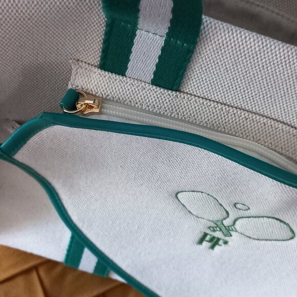 MARK & GRAHAM pickleball tote bag - Picture 4 of 11